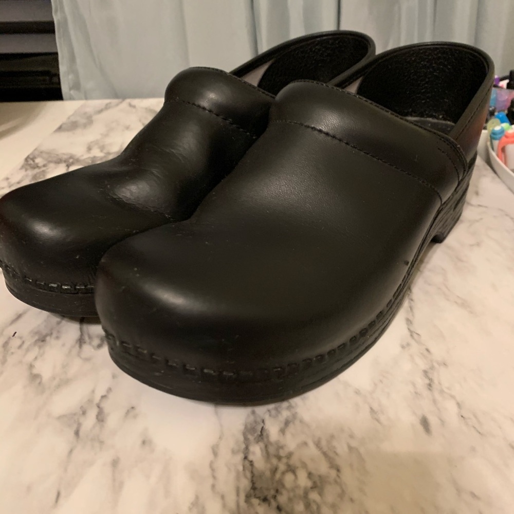 Dansko Leather Clog 44